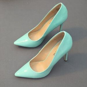 Women's Pointed Toe Stiletto Pumps in Mint